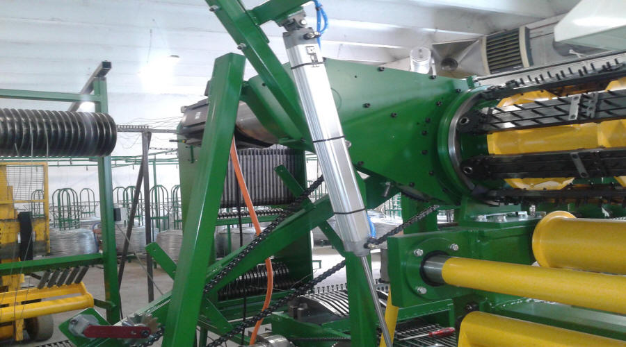 آلات لإنتاج شبكة معقودة 03